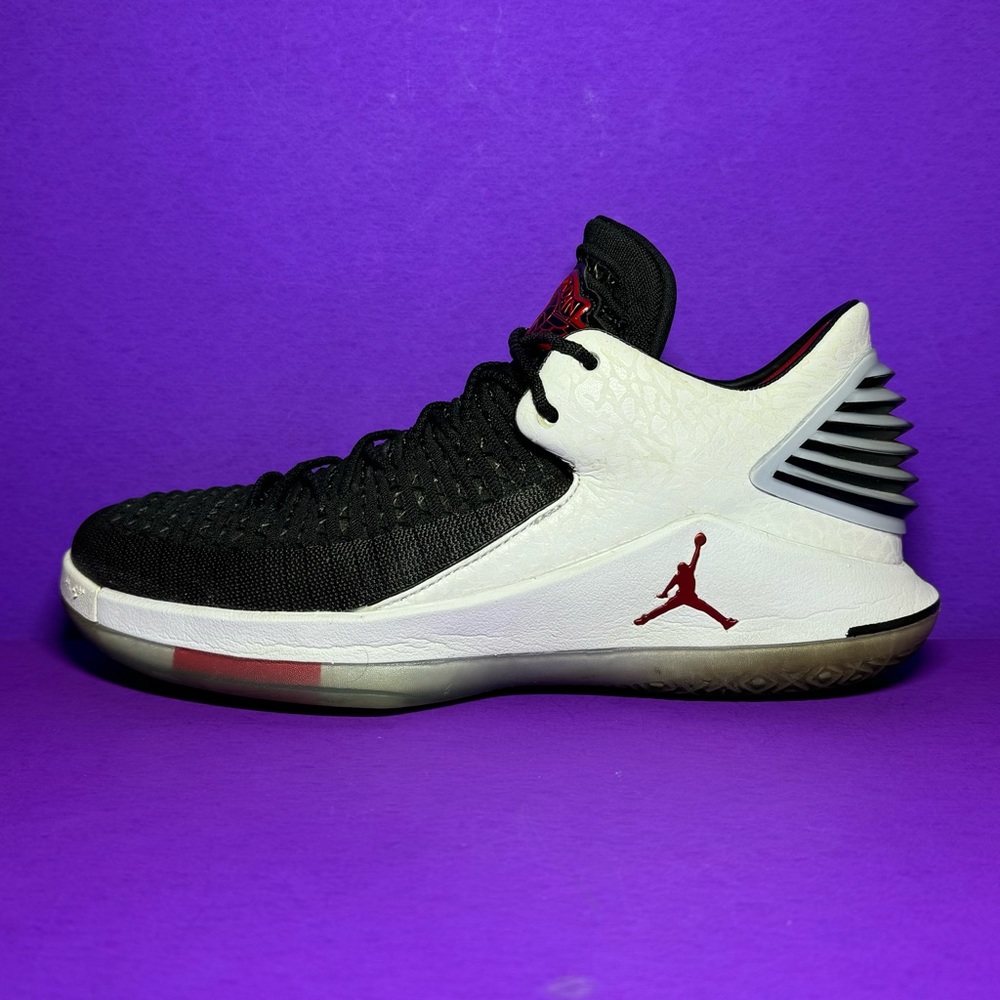 Jordan 32 Free Throw Line